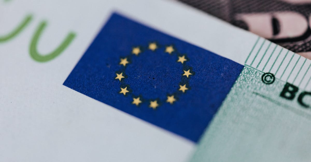 L'impact sur la paire EUR/HUF : décryptage des prévisions révisées