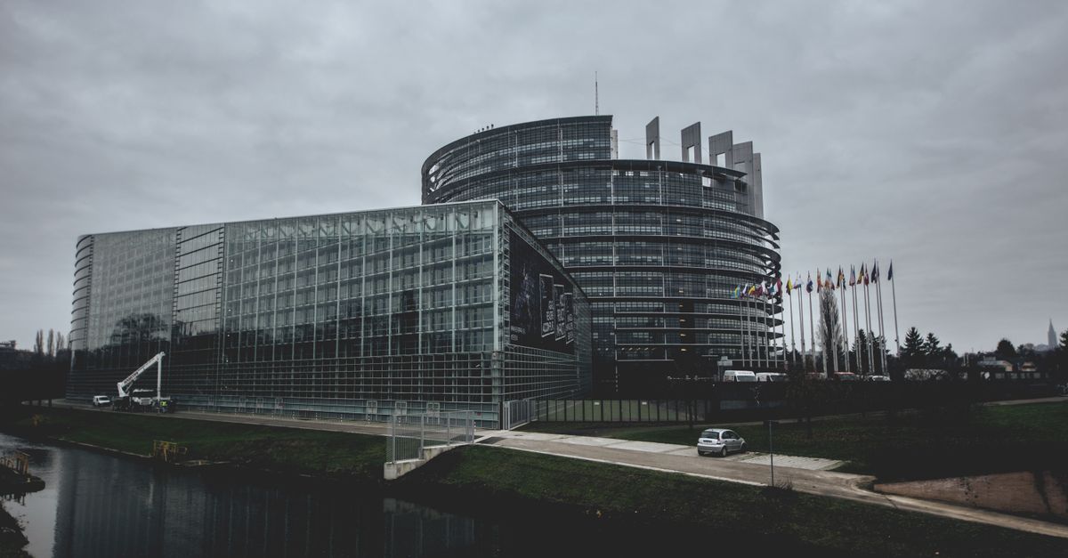 L'Équilibre Délicat entre Croissance et Conformité Réglementaire
